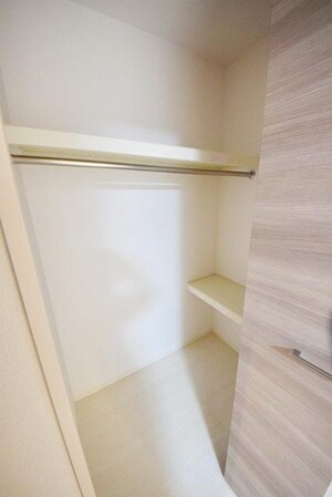 シェルフルールの物件内観写真